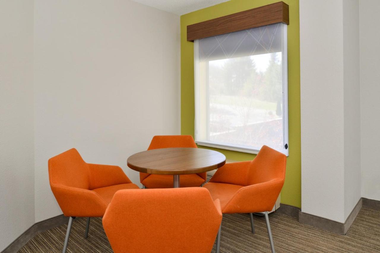 Holiday Inn Express Blowing Rock South By Ihg מראה חיצוני תמונה